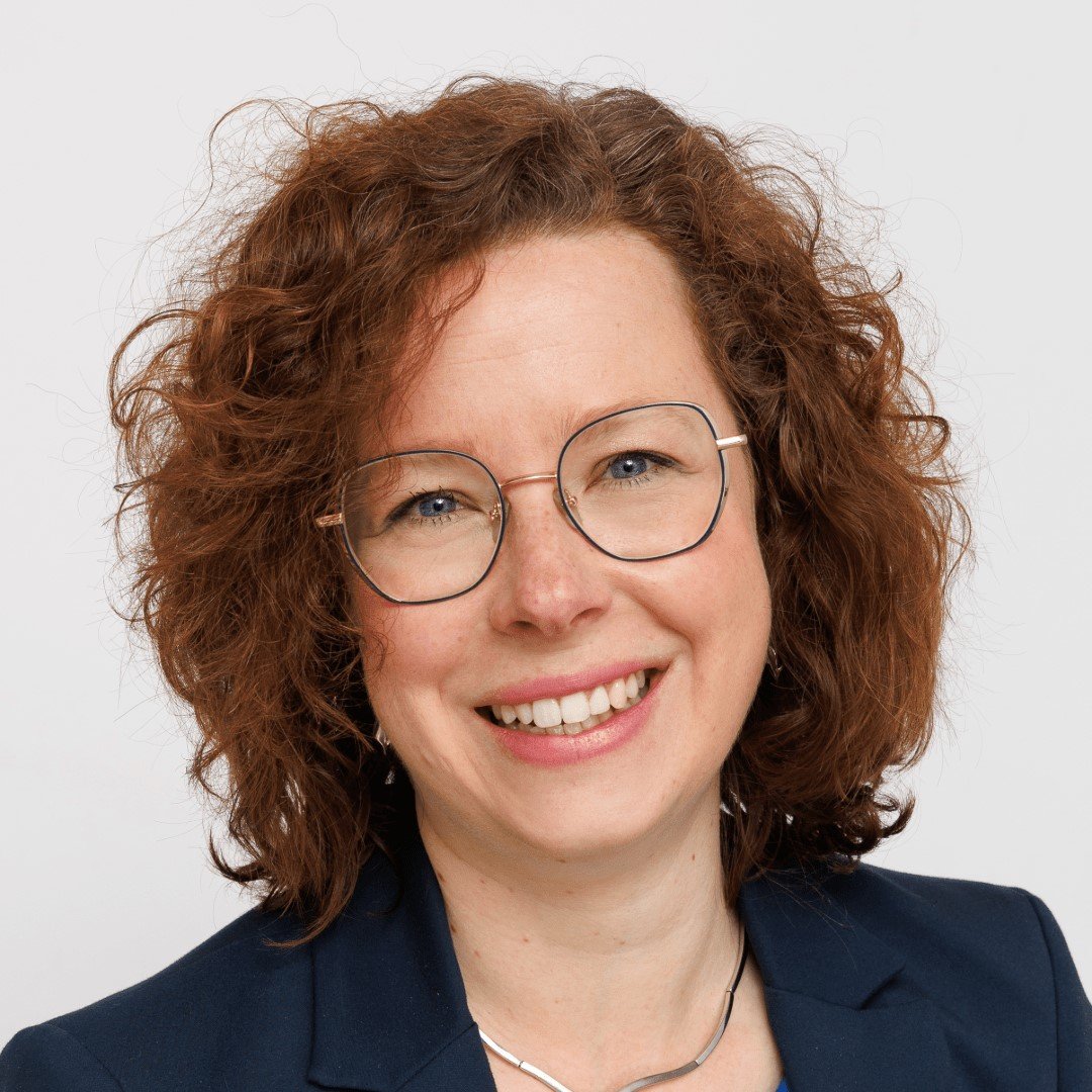 Dr Renske Janssen
