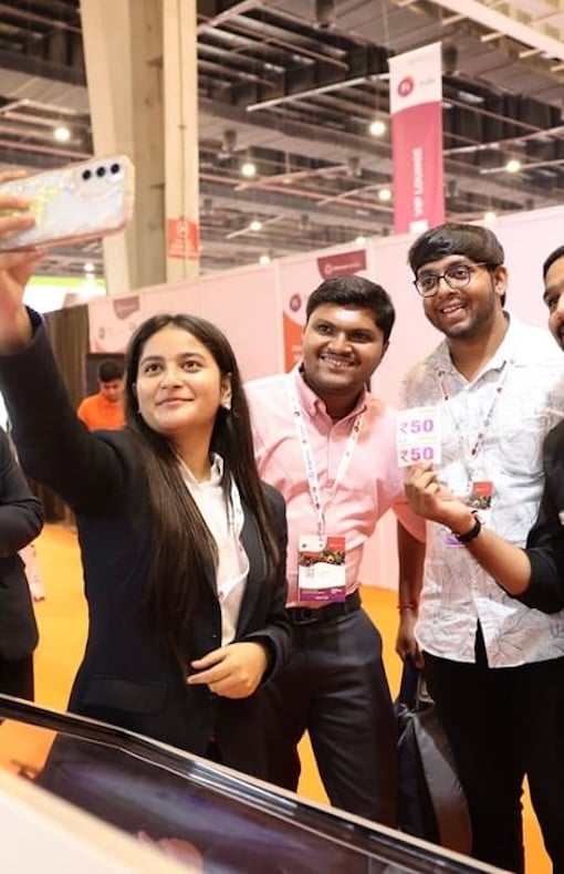 Visitors at Fi India