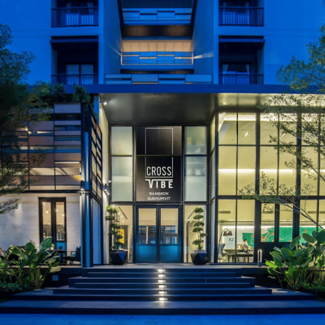 Cross Vibe Bangkok Sukhumvit Hotel 