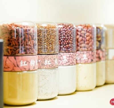 Product display at Fi China