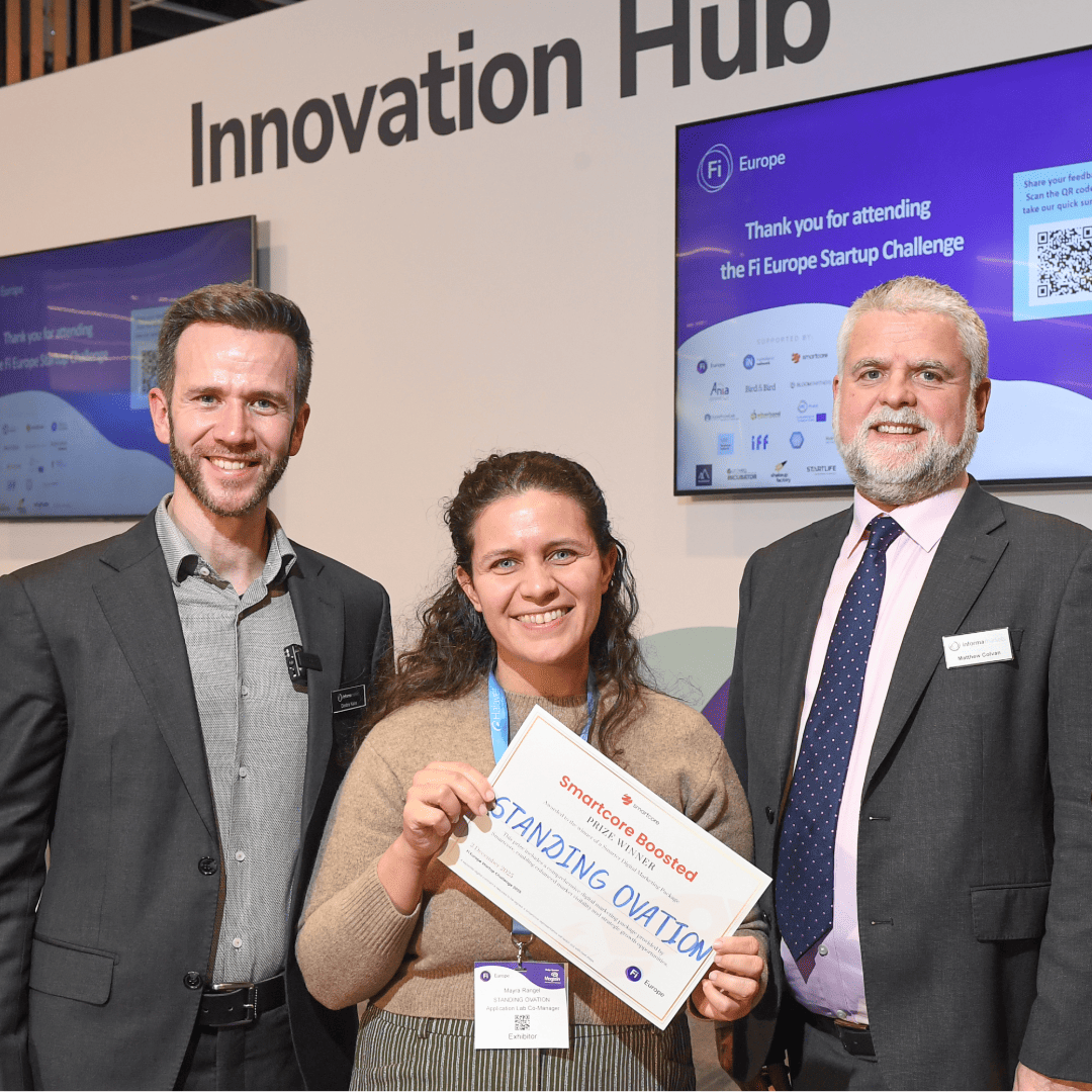 Exhibitor pouring drink