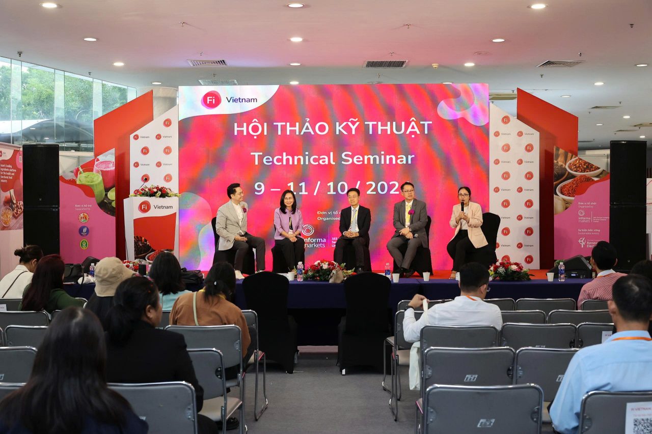 talk show at Fi Vietnam